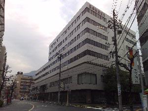 広島駅方面から見たビル全景