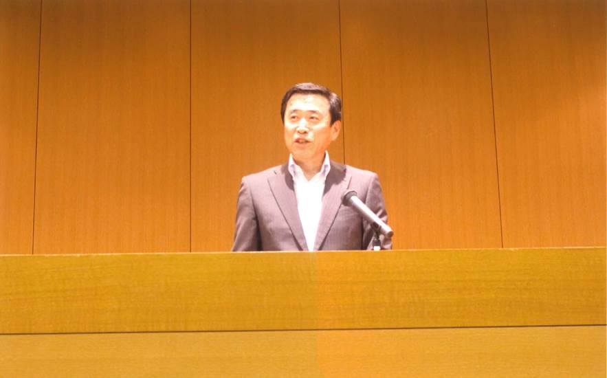 支部長挨拶の様子